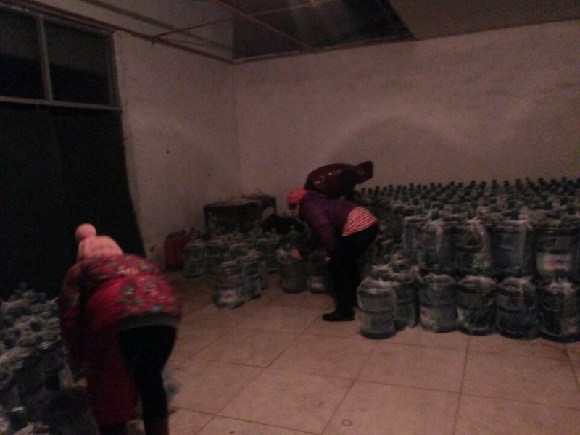 北京曝光地下水工廠 污水橫流，自來(lái)水生產(chǎn)與供應(yīng)隱憂浮現(xiàn)